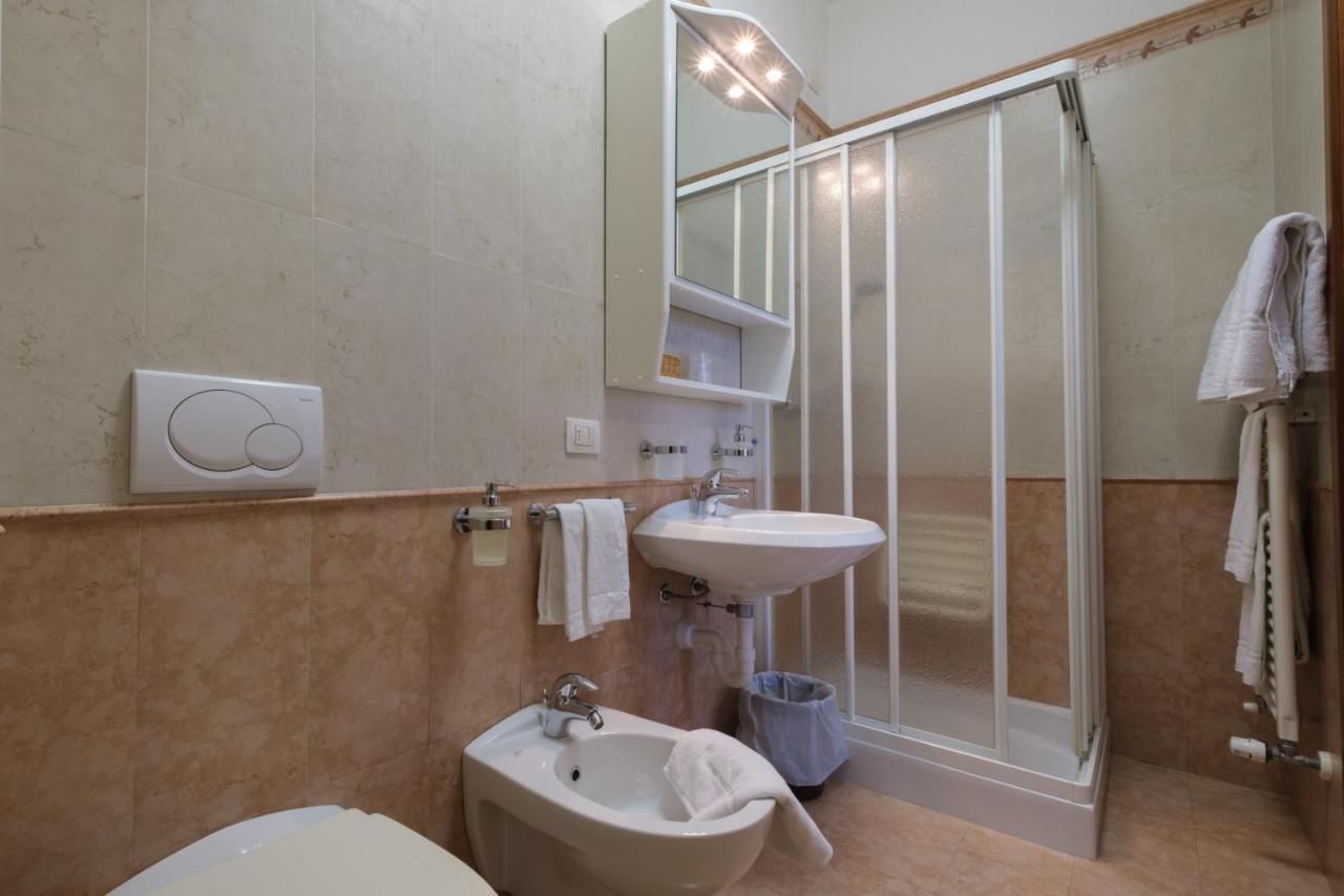 Casa Vacanza - Casa Del Padre Nascimbeni Torri Del Benaco Zewnętrze zdjęcie